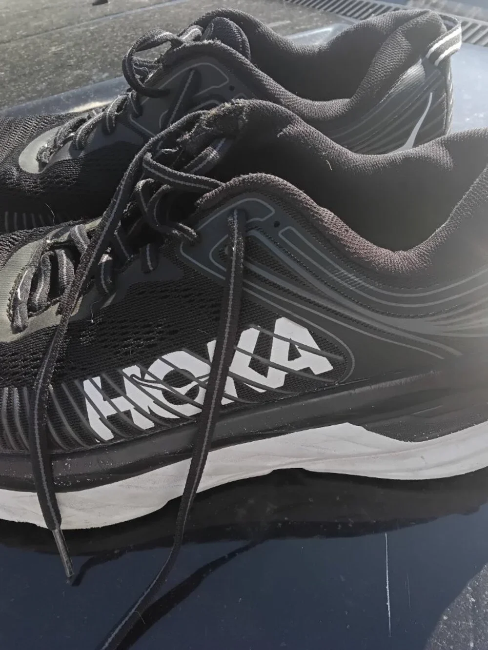 Hoka One One Bondi 7 Athletic Running Shoe Women's Size 11D Black White
